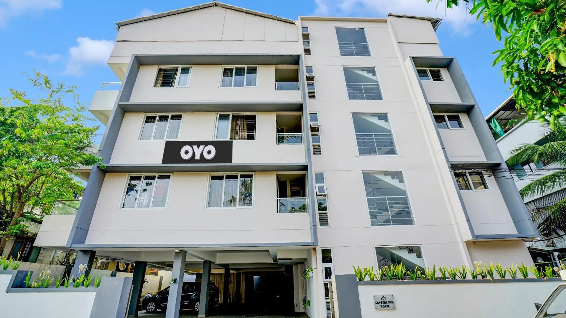 ホテル Collection O Premium Crystal Residency Kochi
